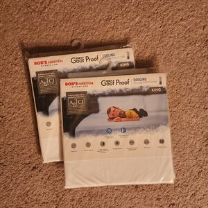 Cooling Pillow Protector - White